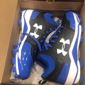 Under Armour Heater Mid TPU baseball cleats